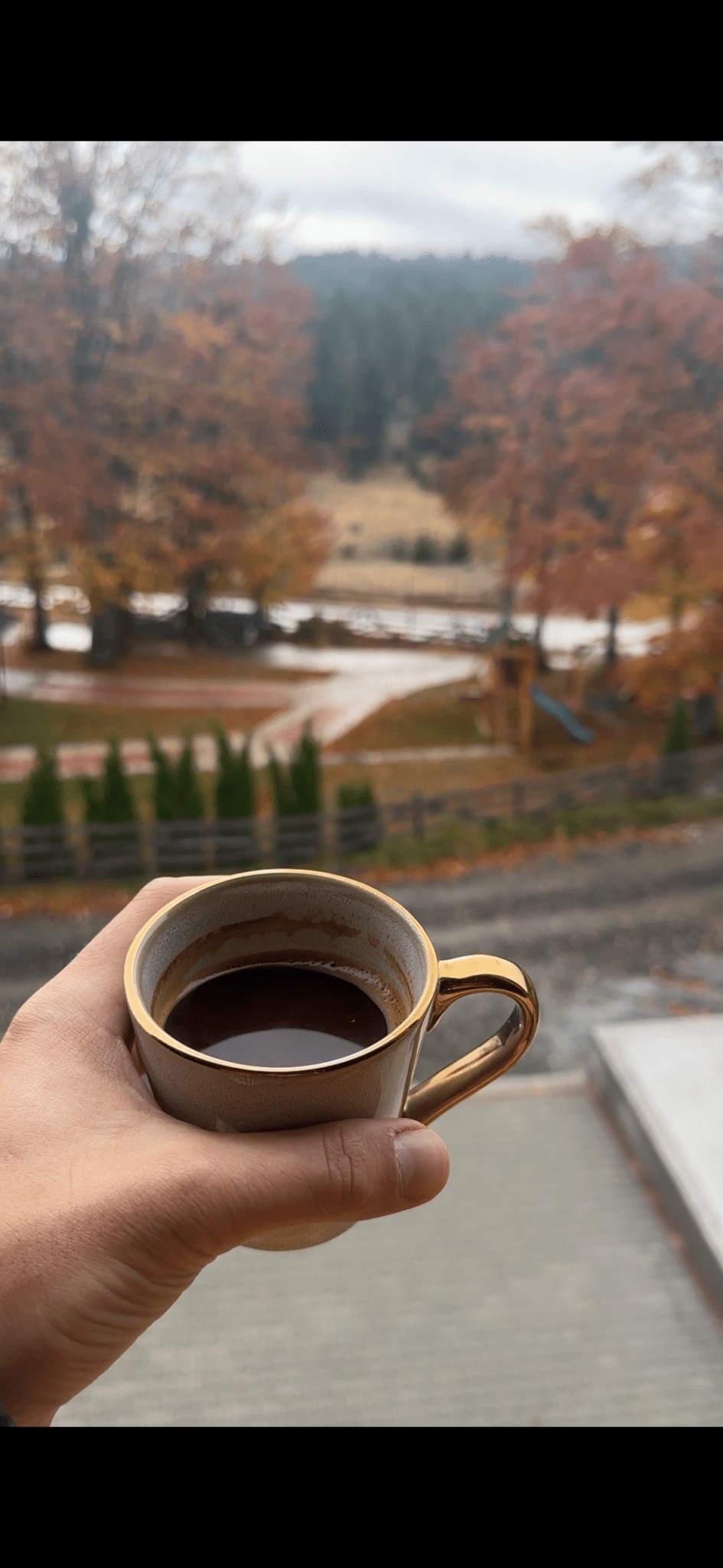 prva kafa na terasi u Sekuliću